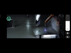 Melodi yang indah dan gerakan tarian yang dibuat oleh mesin membuat penampilan yang menakjubkan