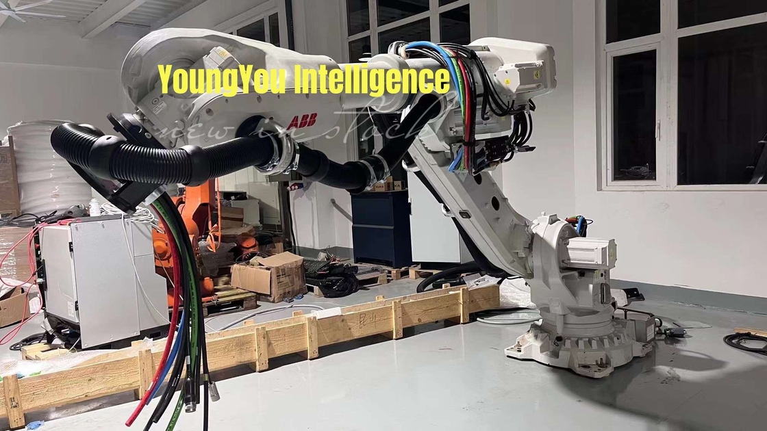 Lengan Robot Mekanik Abb Dijual ABB IRB 6700 Pengeluaran Baterai Baris 2600mm