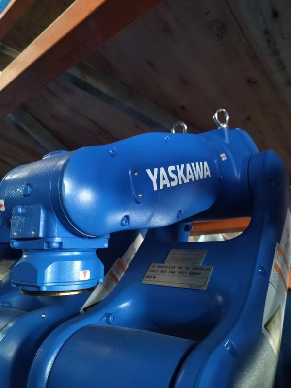 Lengan Robot Yaskawa Gp7 Memuat 7kg Rentang Lengan 927 Baik Robot Dapat Digunakan Kembali Sekrup