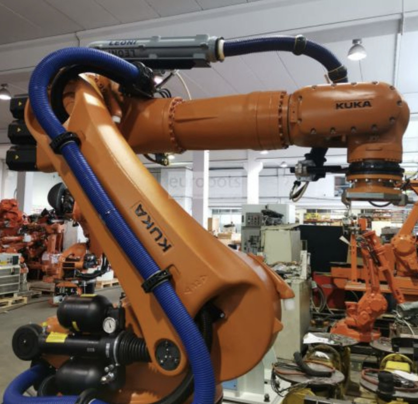 Kuka Kr 500 6 Axis Robot Arm Untuk Manufaktur Handle 500kg Komponen Berat Besar