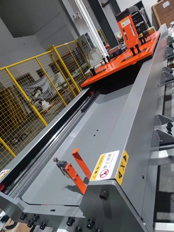 Rel Panduan Robot Tugas Berat Besar Dalam Pemrosesan Mekanik Sederhana Cepat Abb Irbt