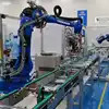 6 Aixs Yaskawa Robot Arm GP180-120 Dengan CNGBS Customized Security Fence Sebagai Robot Palletizing