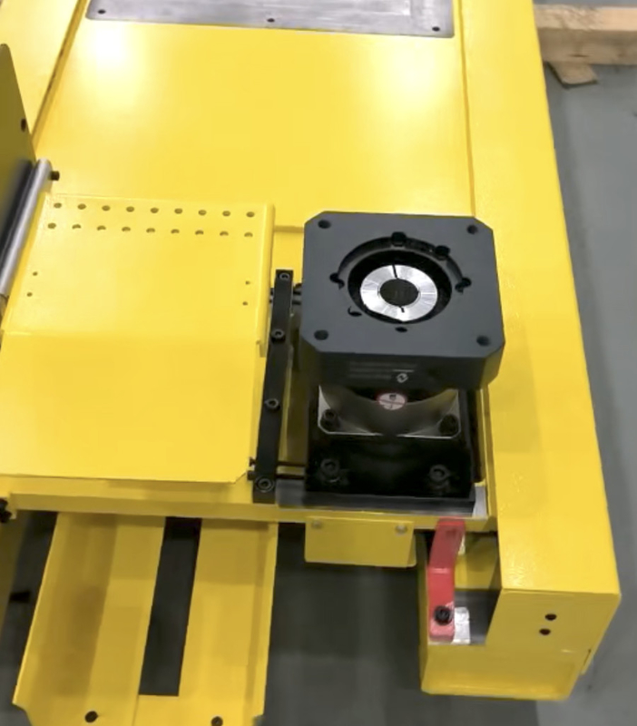 Kecepatan Jalan Kereta Api Robot Linear Efisien 1 - 3m/S Cocok untuk Pemasangan Hingga 3 Unit