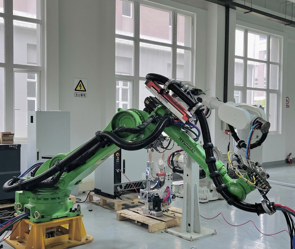 1 - 6 Axis Line Pack Location Robot Outfits Pack Untuk Aplikasi Robot Adaptif