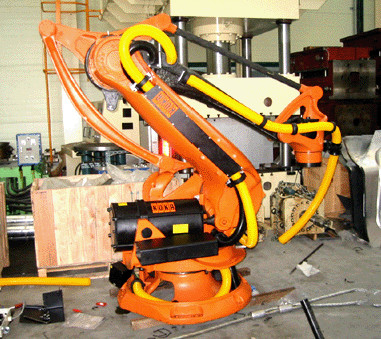 Dukungan Teknis Paket Pakaian Robot Tahan Tekanan Untuk HYUNDA / ABB / FANUC / KUKA