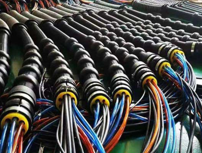 Jalur Kabel Robot Terintegrasi untuk Kotak Ekspansi Bar Lurus Bentuk dan Mode Pemasangan