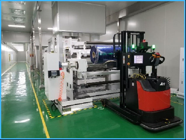 Robot Forklift AGV Kecepatan yang disesuaikan 0-1500mm/s 270kg Berat diri Sertifikat CE