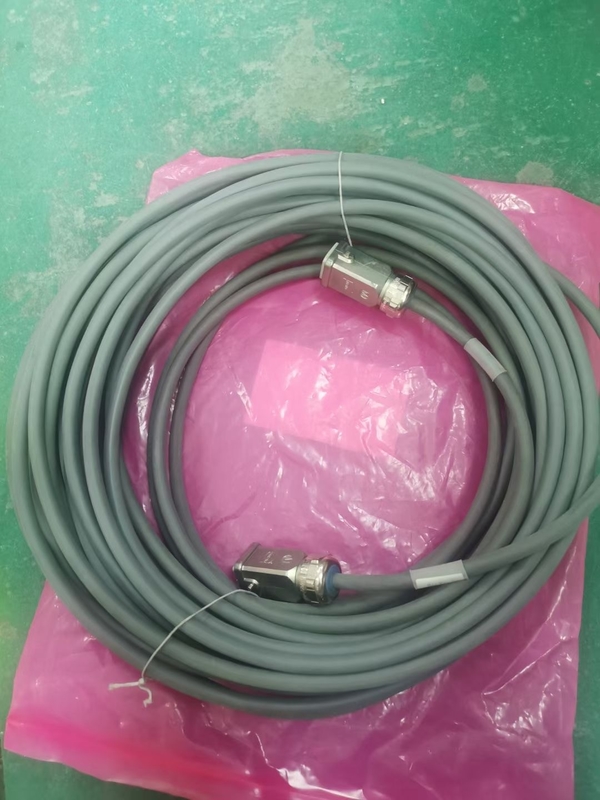 Kabel Robotik Fleksibel -10 ~ 50.C Suhu Nominal untuk Aplikasi Las Robot ABB / FANUC / KUKA